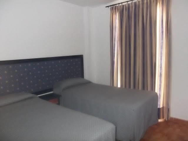 Apartahotel Playa Conil Conil De La Frontera Buitenkant foto